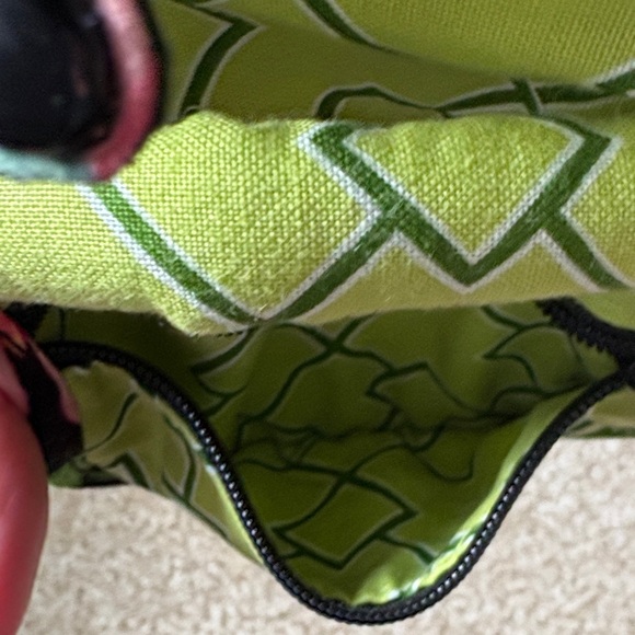 Vera Bradley retired print travel jewelry holder floral Black and Green - Picture 4 of 4